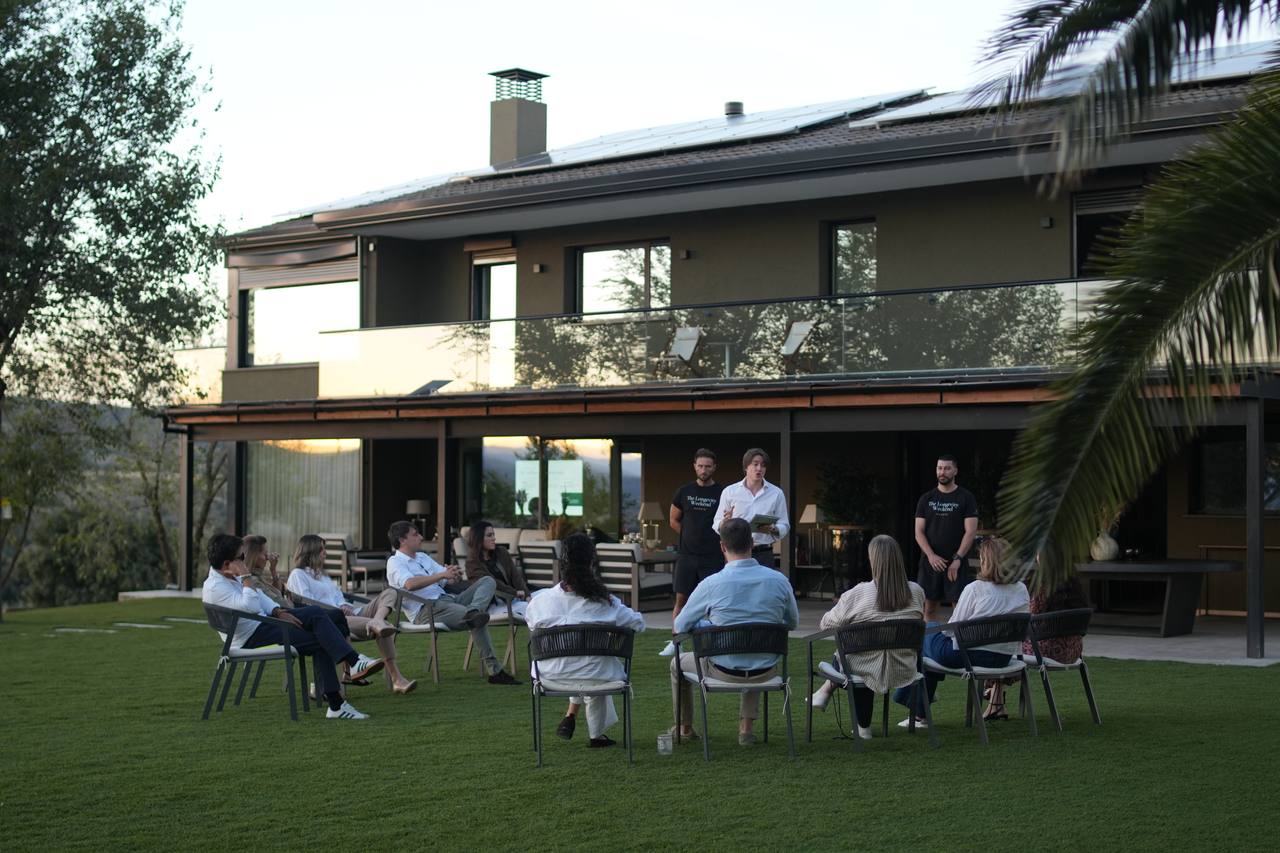 formacion exterior — The Longevity Weekend, Madrid